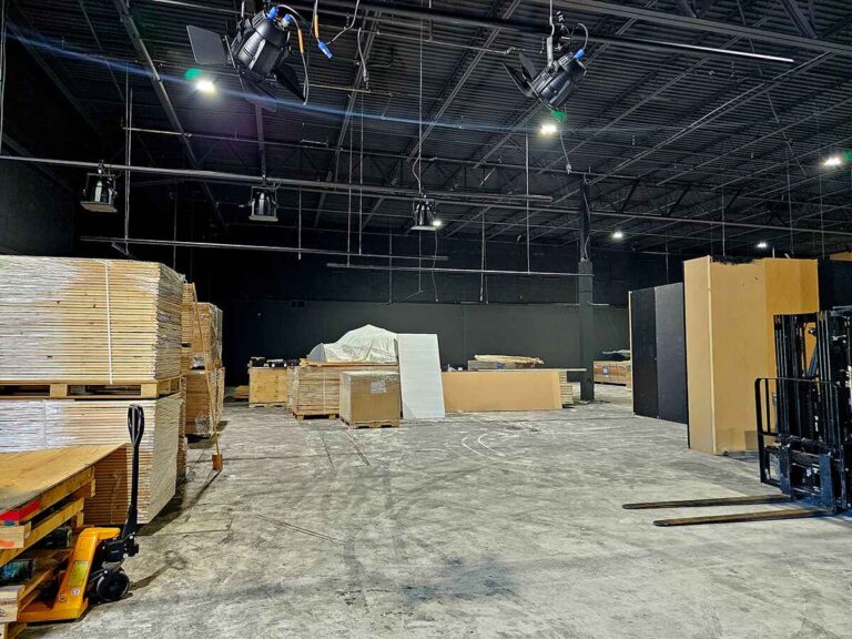 Van Gogh Immersive set up 2 1